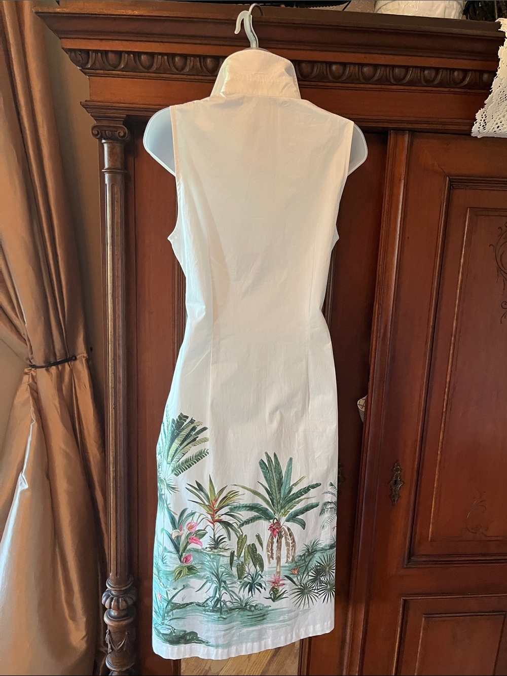 J.McLaughlin White Sleeveless Tropical Print Shirt Dress with Tie Waist - Picture 4 of 6